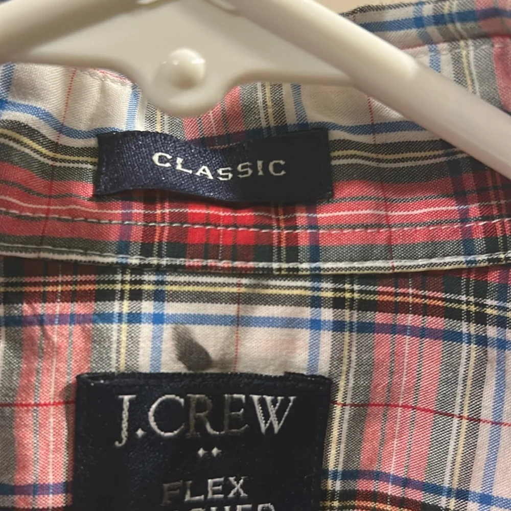 Like New J. Crew Classic Flex Washed Plaid Button Down Long Sleeves Small